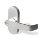 Manija Versailles Yale