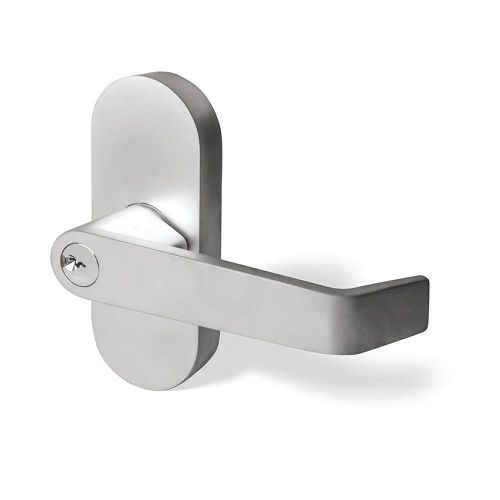 Manija Versailles Yale