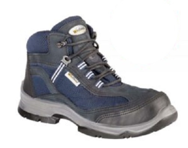 hiker-9979-a4-3705-01